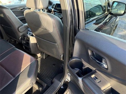 Used 2019 Honda Ridgeline Black Edition image 10