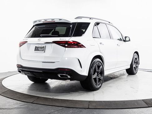 Used 2025 Mercedes-Benz GLE 450e 4MATIC image 34