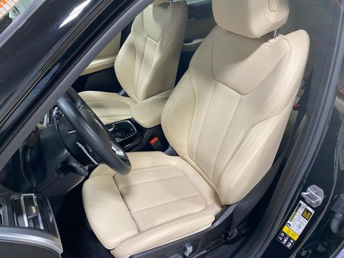 Used 2023 BMW X3 xDrive30i w/ Premium Package image 19