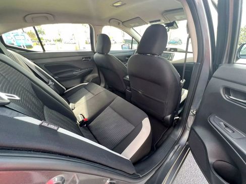 Used 2021 Nissan Versa SV image 16