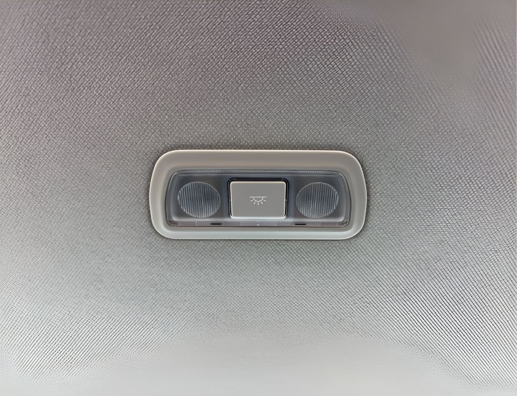 Used 2026 Nissan Sentra SR w/ Floor Mat Package FWD image 23