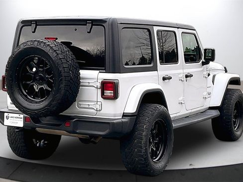 Certified 2020 Jeep Wrangler Unlimited Sahara image 9