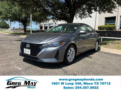 Used 2024 Nissan Sentra S FWD image 3