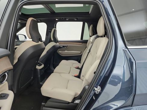 New 2026 Volvo XC90 T8 Plus w/ Protection Package AWD/4WD image 36