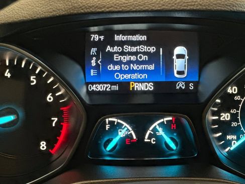 Used 2019 Ford Escape Titanium FWD image 27