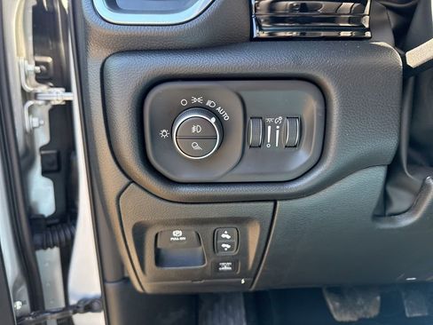 New 2026 RAM 1500 Laramie w/ Night Edition AWD/4WD image 17