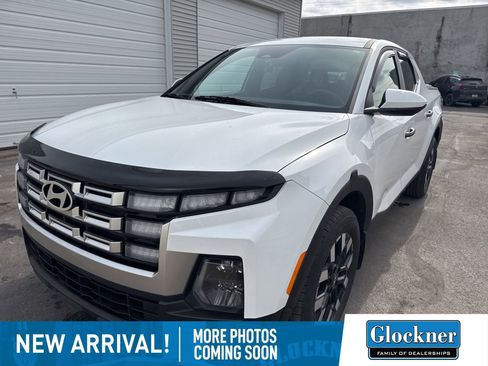 Used 2025 Hyundai Santa Cruz SE image 1