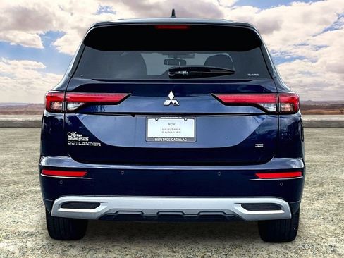 Used 2024 Mitsubishi Outlander SE AWD/4WD image 6