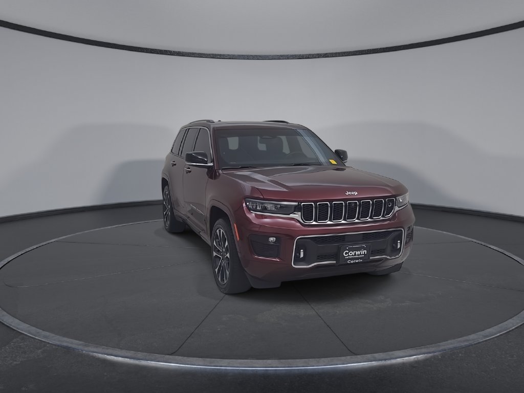 Certified 2023 Jeep Grand Cherokee Overland w/ Adv Protech Group III AWD/4WD image 5