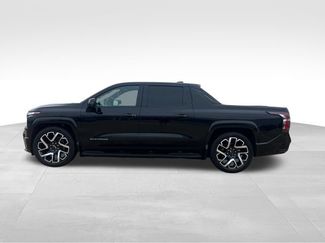 Used 2024 Chevrolet Silverado EV RST AWD/4WD video 3