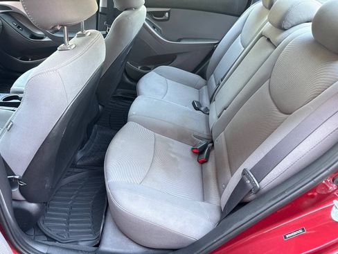 Used 2016 Hyundai Elantra SE FWD image 10