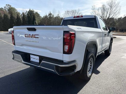 New 2026 GMC Sierra 1500 Pro w/ Convenience Package image 9