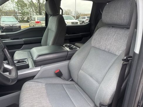 Used 2021 Ford F150 XLT w/ Equipment Group 302A High image 16