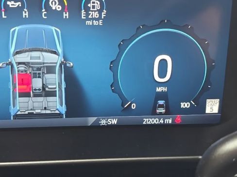 Used 2025 Ford F250 Platinum image 15