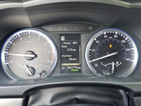 Used 2019 Toyota Highlander Limited Platinum AWD/4WD image 33