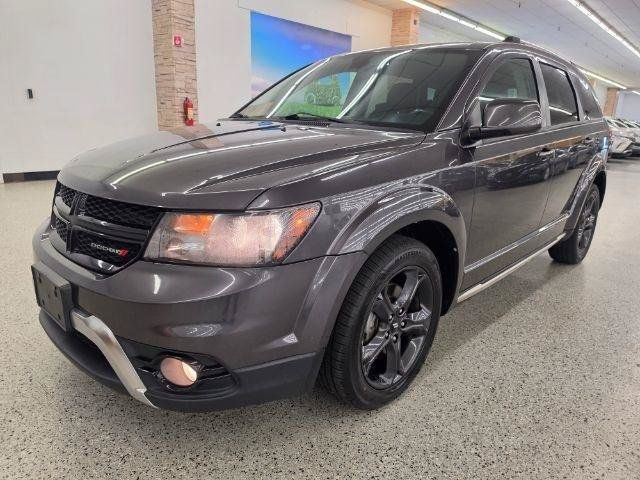 Used 2018 Dodge Journey Crossroad FWD image 1