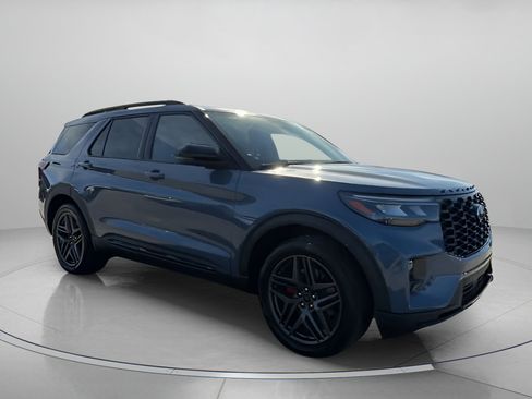 New 2026 Ford Explorer ST w/ Sun And Sound Package image 38