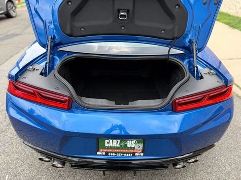 Used 2016 Chevrolet Camaro LT w/ RS Package RWD image 8