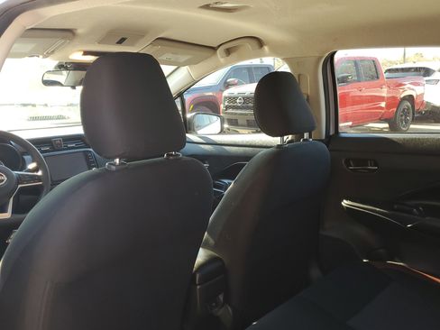 Certified 2023 Nissan Versa SR w/ Trunk Package image 13