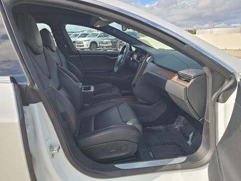 Used 2020 Tesla Model S Long Range image 42