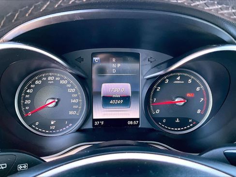 Used 2018 Mercedes-Benz GLC 300 image 25