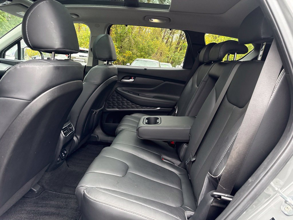 Used 2023 Hyundai Santa Fe Limited w/ Cargo Package AWD/4WD image 12