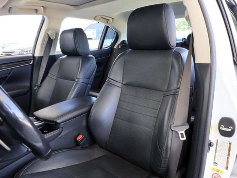 Used 2016 Lexus GS 350 w/ Luxury Package RWD image 20