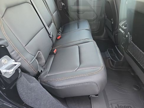 New 2026 Jeep Wrangler Unlimited Sahara AWD/4WD image 94