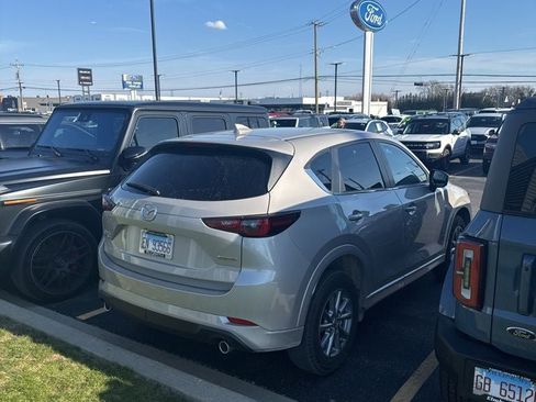 Used 2024 MAZDA CX-5 AWD 2.5 S w/ Select Package image 3