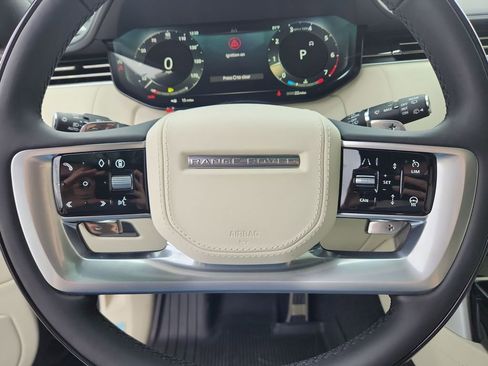 New 2025 Land Rover Range Rover SE AWD/4WD image 18