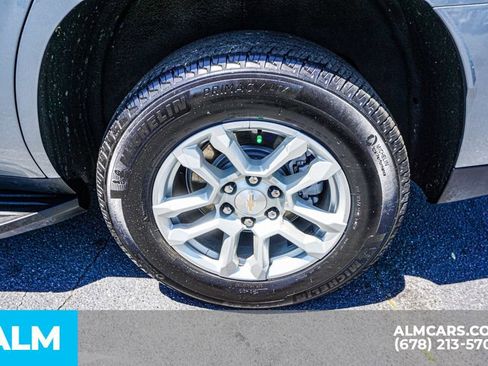 Used 2025 Chevrolet Tahoe LT AWD/4WD image 17