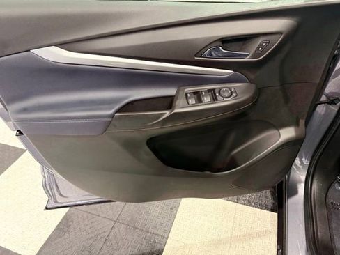 Used 2023 Chevrolet Bolt EUV LT w/ Convenience Package image 14