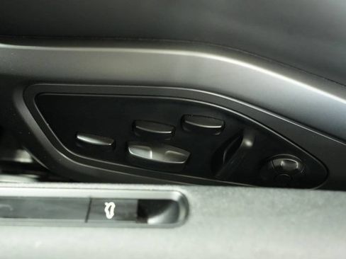 Used 2021 Porsche 911 Turbo S image 32