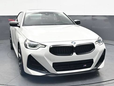 Used 2025 BMW M240i Coupe w/ Premium Package RWD image 10