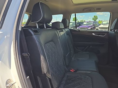 Used 2024 Volkswagen Atlas SEL Premium R-Line AWD/4WD image 85