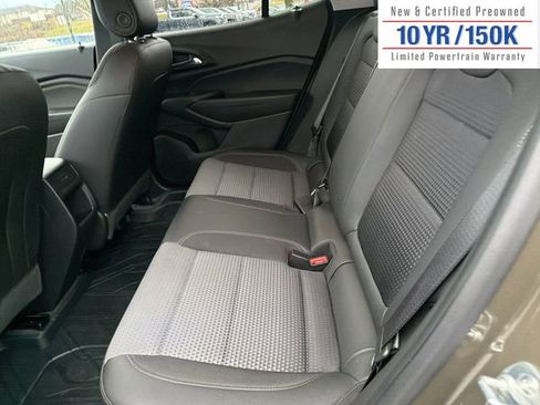 Used 2024 Chevrolet Trax LT w/ Driver Confidence Package image 13