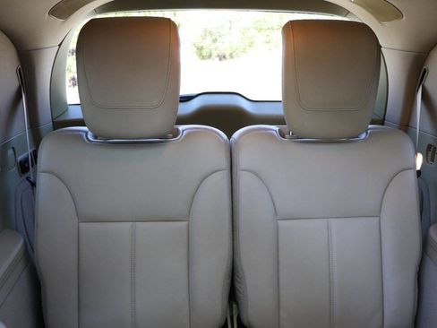 Used 2012 Mercedes-Benz GL 450 4MATIC image 48