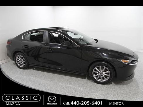 Used 2021 MAZDA MAZDA3 s AWD/4WD image 1
