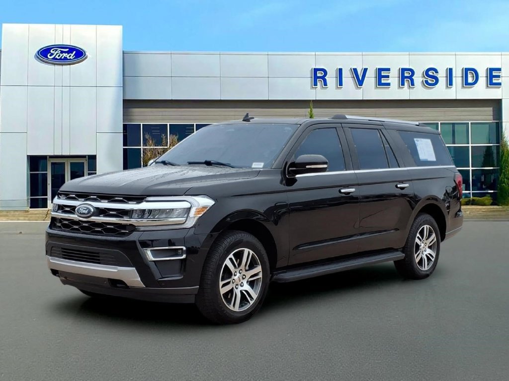 Used 2023 Ford Expedition Max Limited AWD/4WD image 3