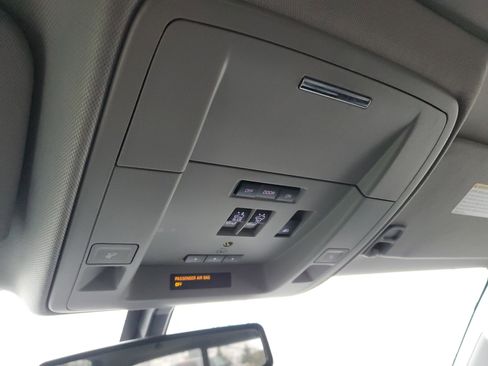 Used 2018 Chevrolet Silverado 1500 LTZ Z71 w/ LTZ Plus Package image 29