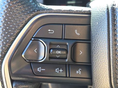 Used 2024 Toyota Tacoma TRD Sport AWD/4WD image 27