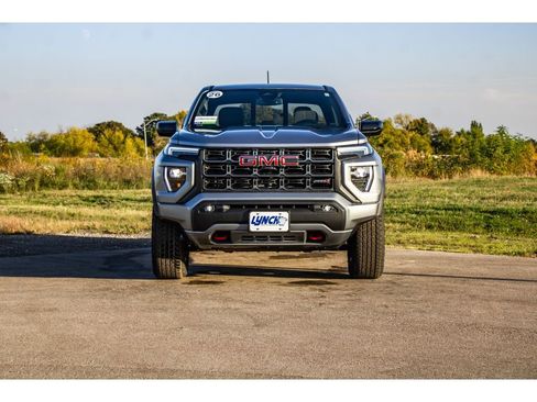 New 2026 GMC Canyon AT4 image 44
