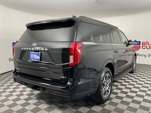 Certified 2025 Ford Expedition Max Active AWD/4WD image 3