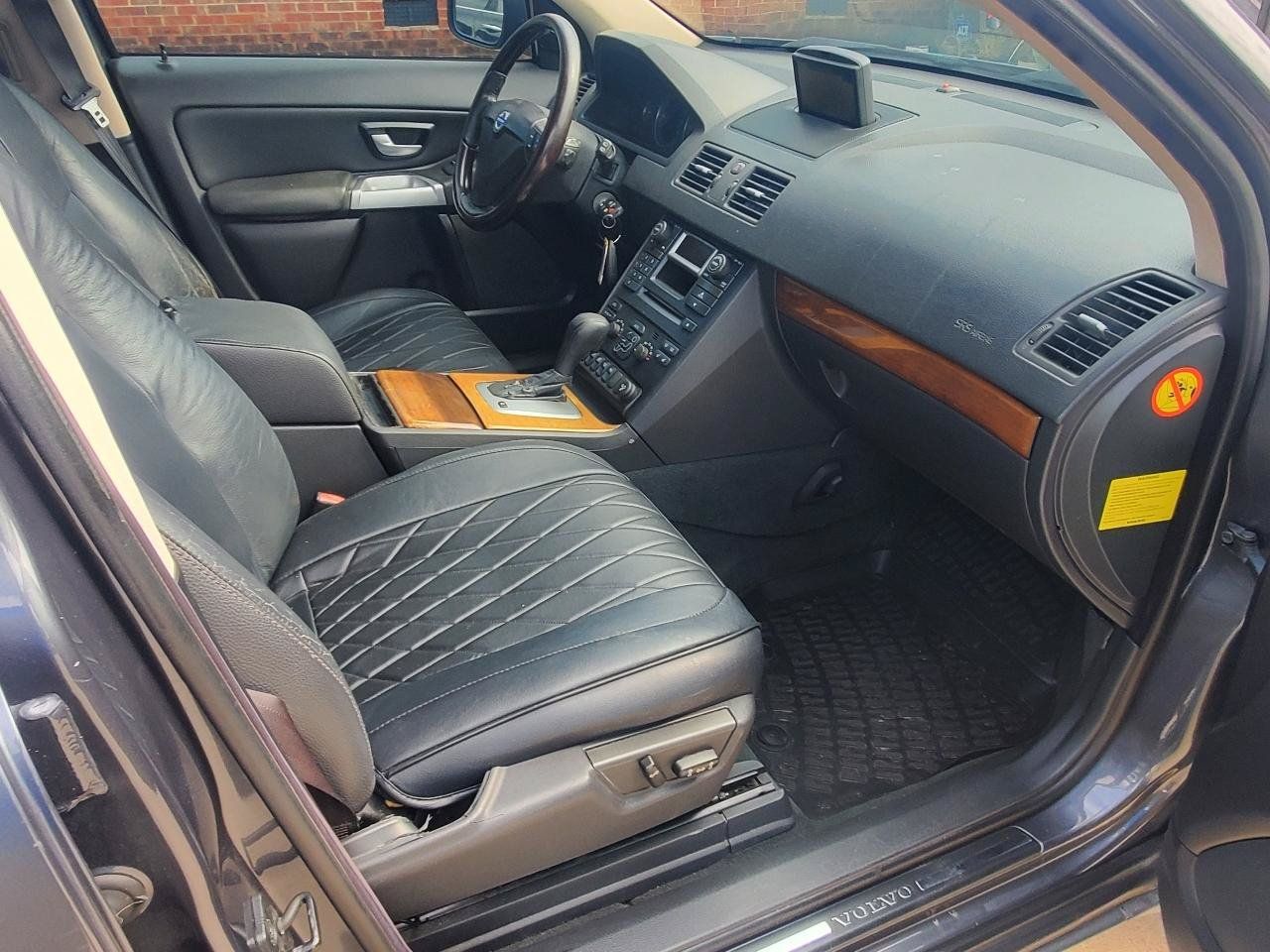 Used 2005 Volvo XC90 V8 AWD/4WD image 5