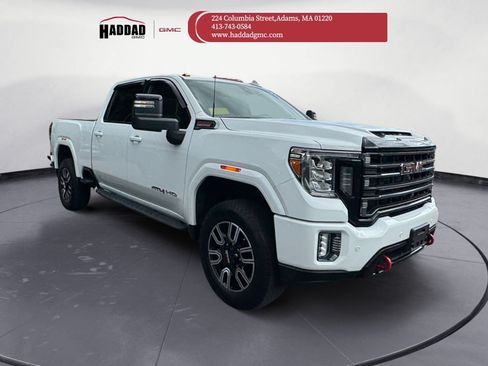 Used 2022 GMC Sierra 3500 AT4 w/ AT4 Premium Plus Package AWD/4WD image 3