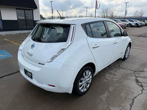 Used 2015 Nissan Leaf S w/ Charge Package image 14