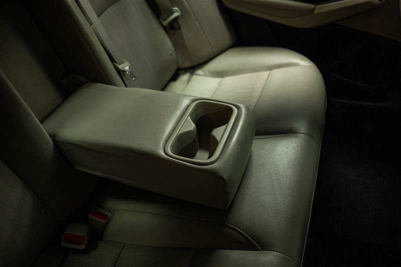 Used 2019 Nissan Altima 2.5 Platinum FWD image 12