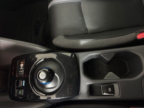 Used 2019 Nissan Leaf SL Plus image 33