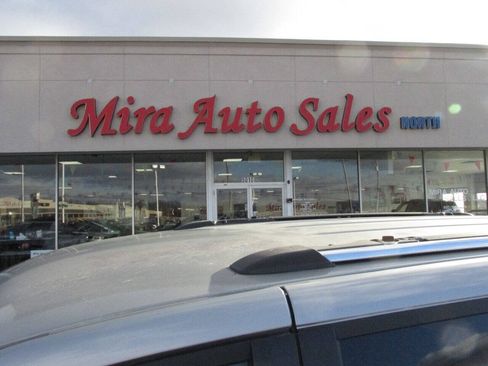 Used 2017 Dodge Grand Caravan SXT FWD image 10