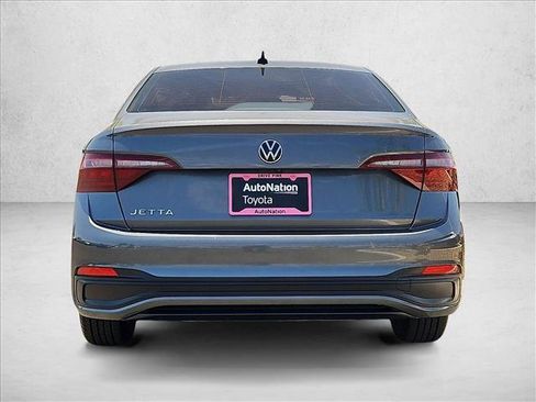 Used 2024 Volkswagen Jetta S FWD image 7